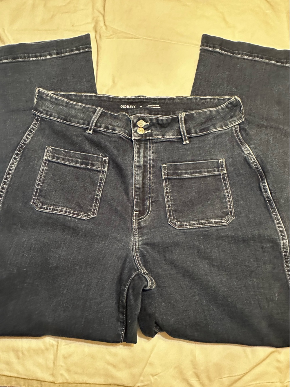 Old Navy  Sky High-Rise wide leg Jeans with Front Patch Pockets size 14
